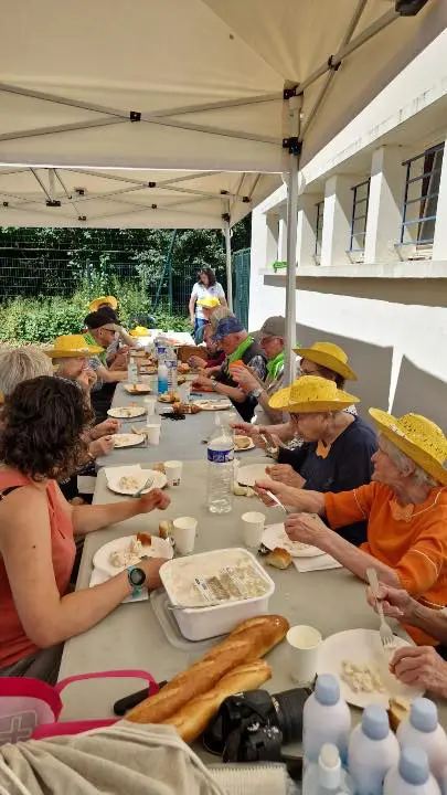 Image par défaut illustrant le propos de l'article Les Olympiades inter-EHPAD 2025 : une journée de convivialité et de partage de Coeur de Nacre